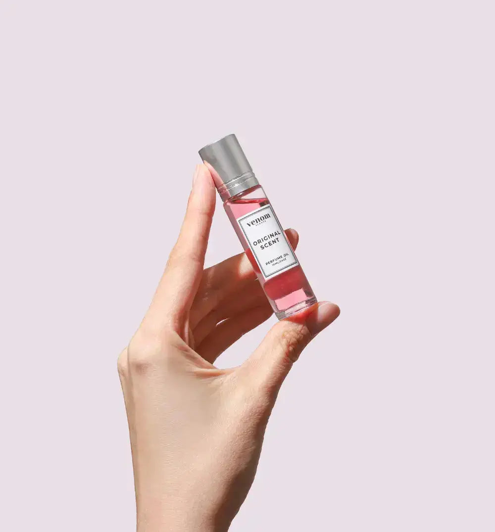 Venom's Captivating Pheromone Infused Fragrance Collection for Women - Long-Lasting Allure